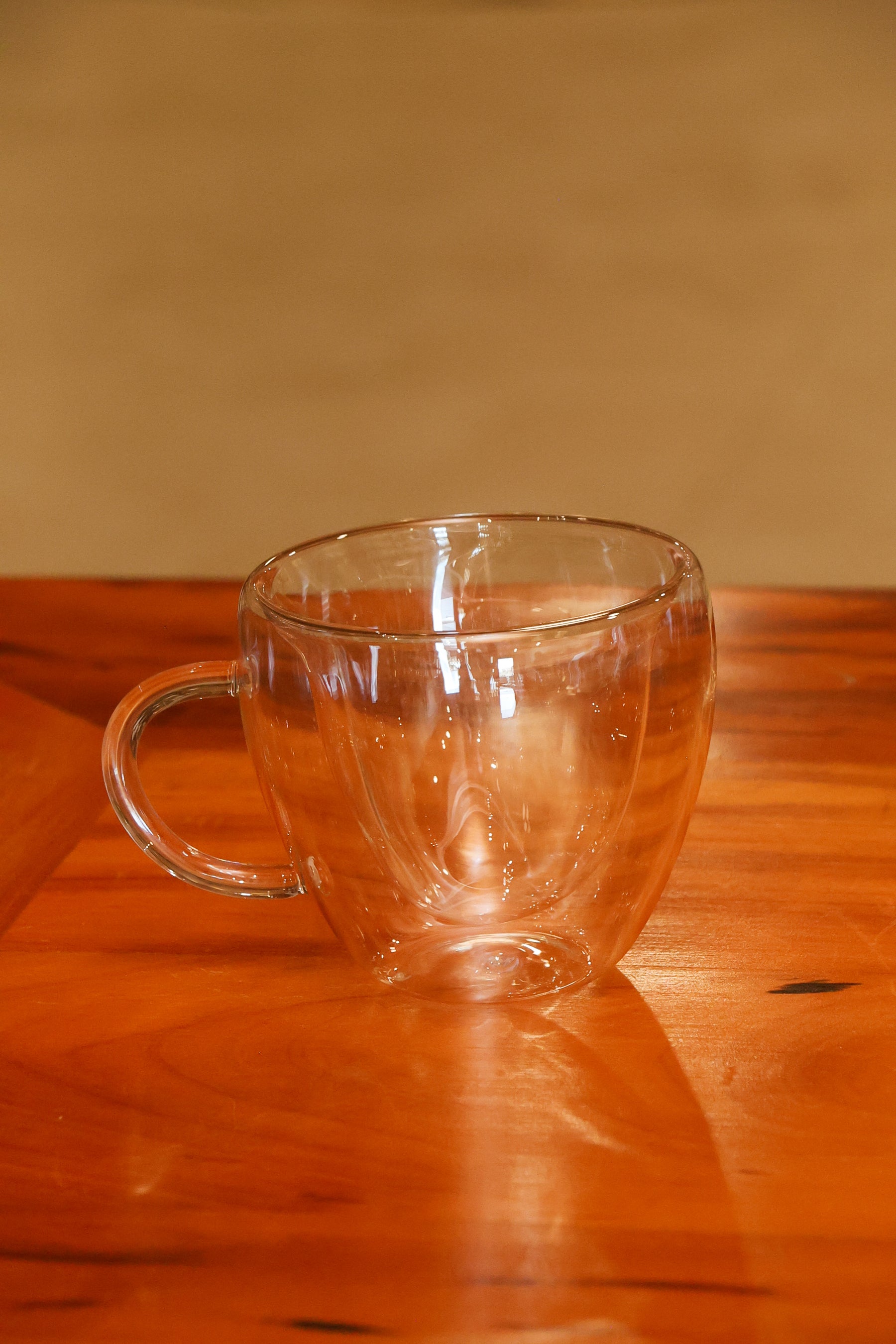 Xícara de Chá 230ml de Vidro Borossilicato Parede Dupla Lyor