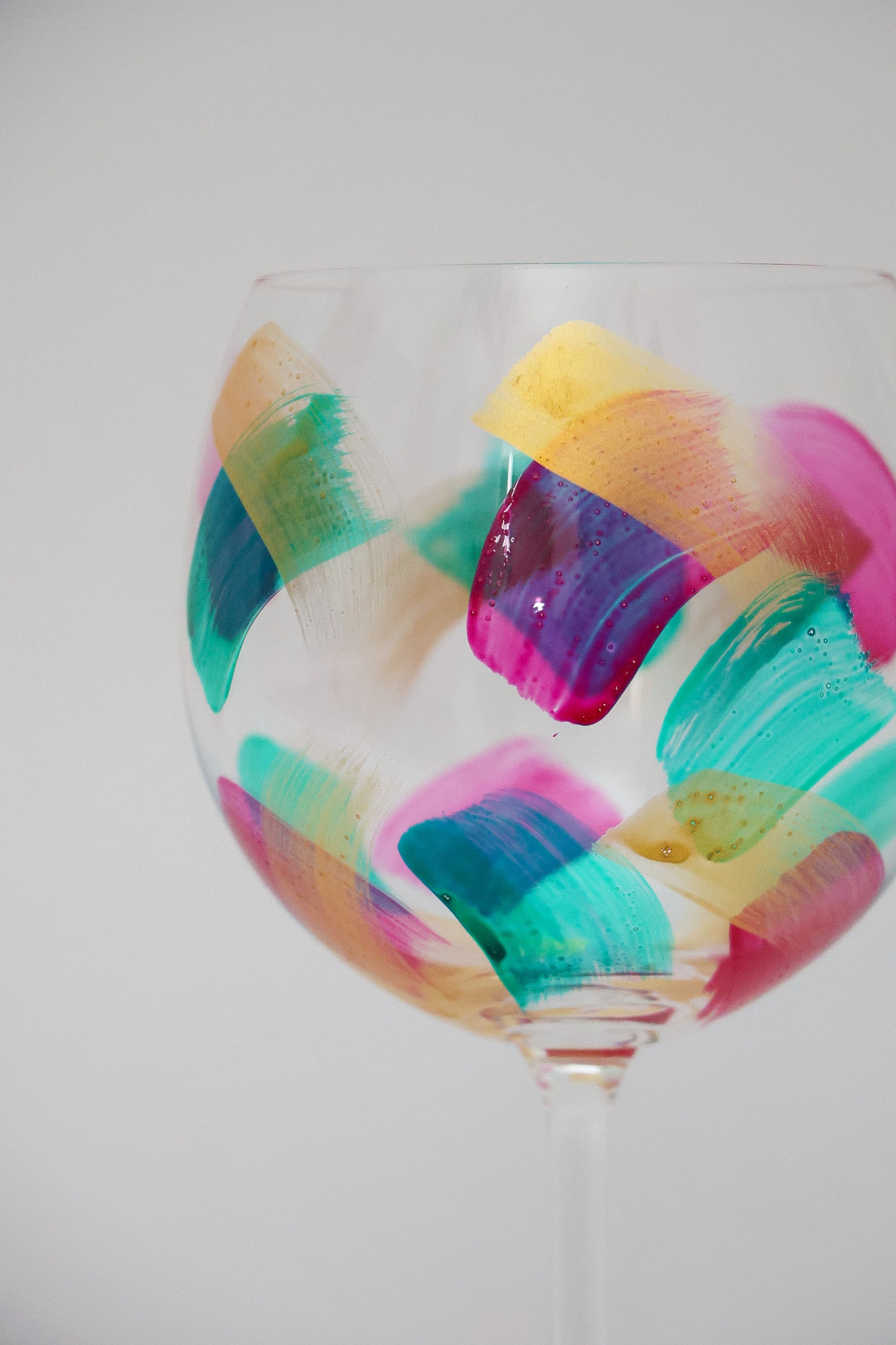 Taça de Cristal de Titânio 570ml Pintada à Mão