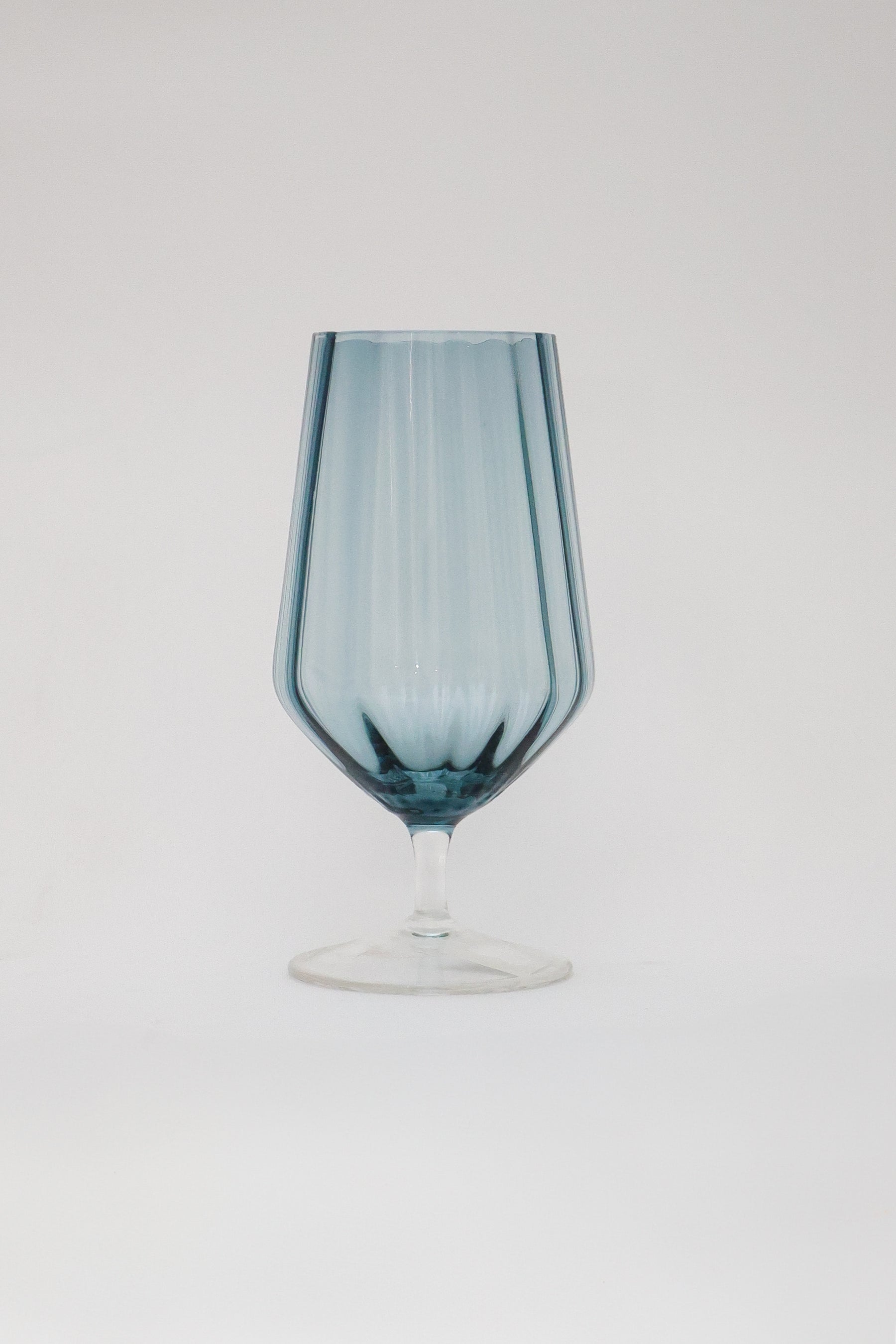 Taça de Vidro P/ Cerveja Azul Marinho 500ml