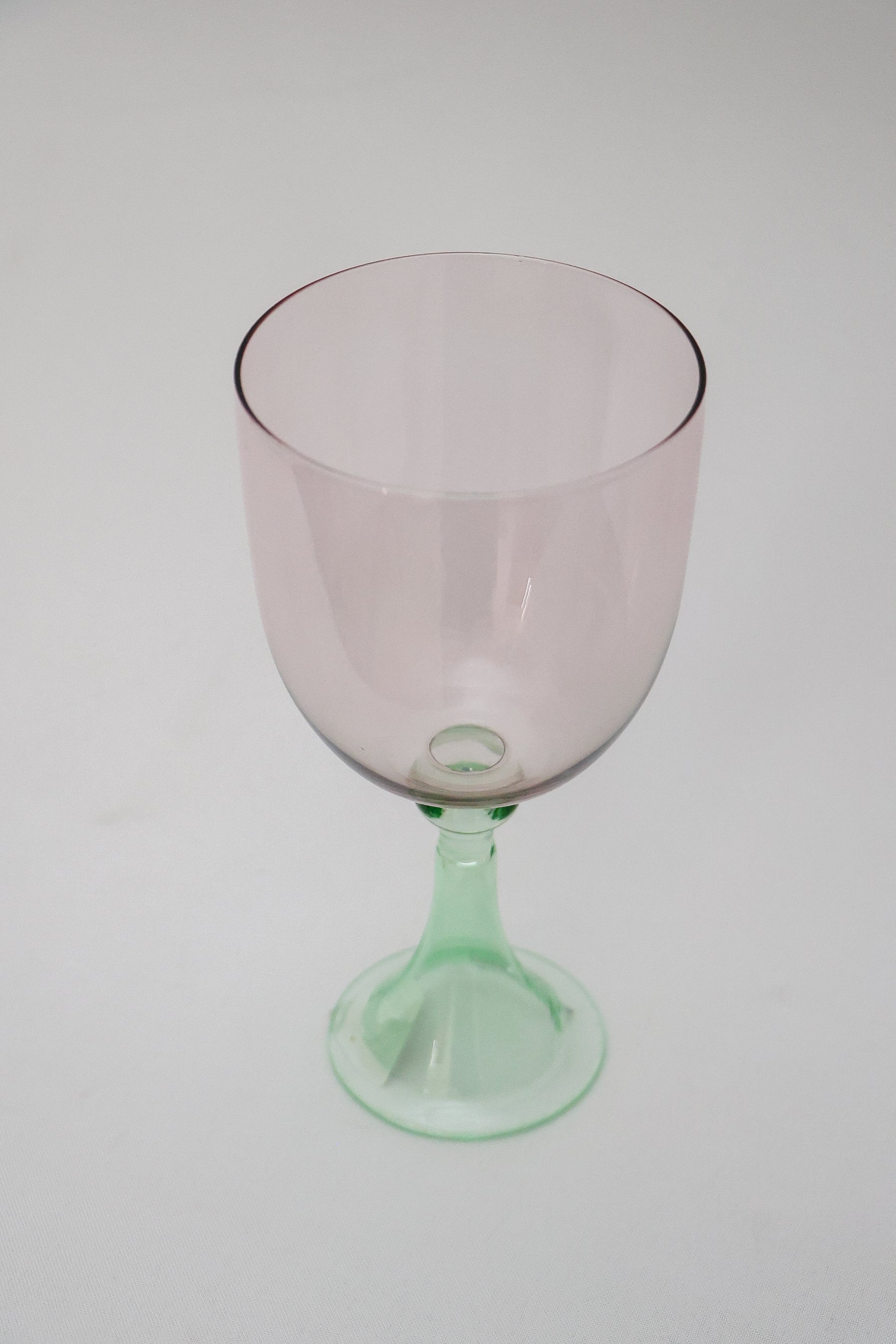 Taça de Vidro P/ Vinho Chile 360ml - Rosa e Verde