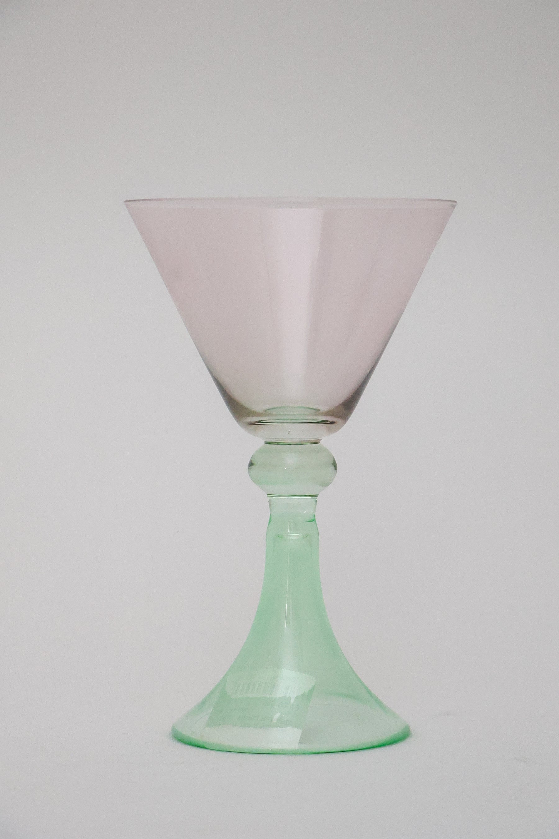 Taça de Vidro Coupe Peru 150ml - Rosa e Verde