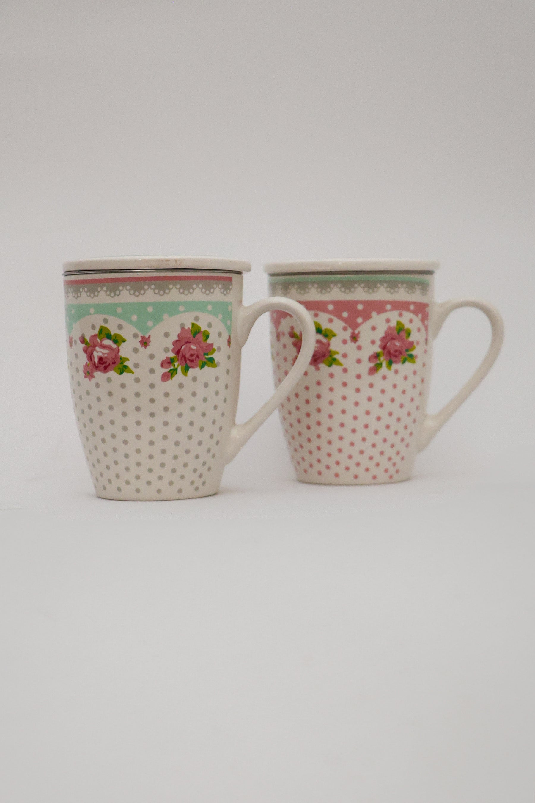 Caneca De Porcelana C/ Tampa E Filtro P/ Chá Lyor