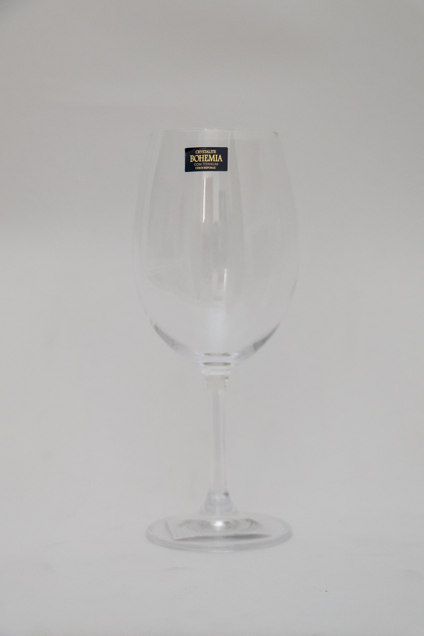 Taça de Cristal p/ Vinho 450ml Linha Bohemia Lyor