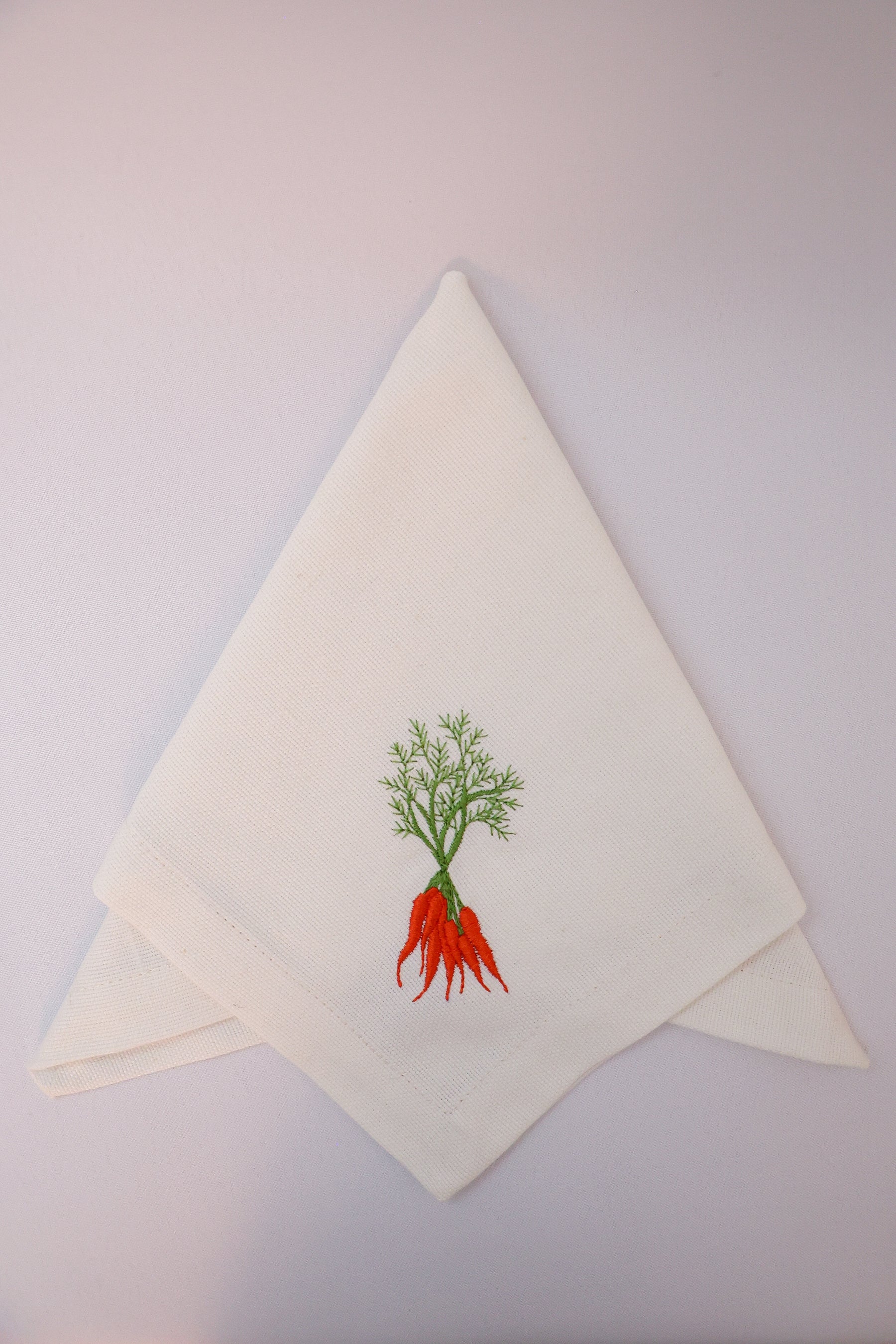 Guardanapo Linhão Off Bordado Vegetais, Gardênia