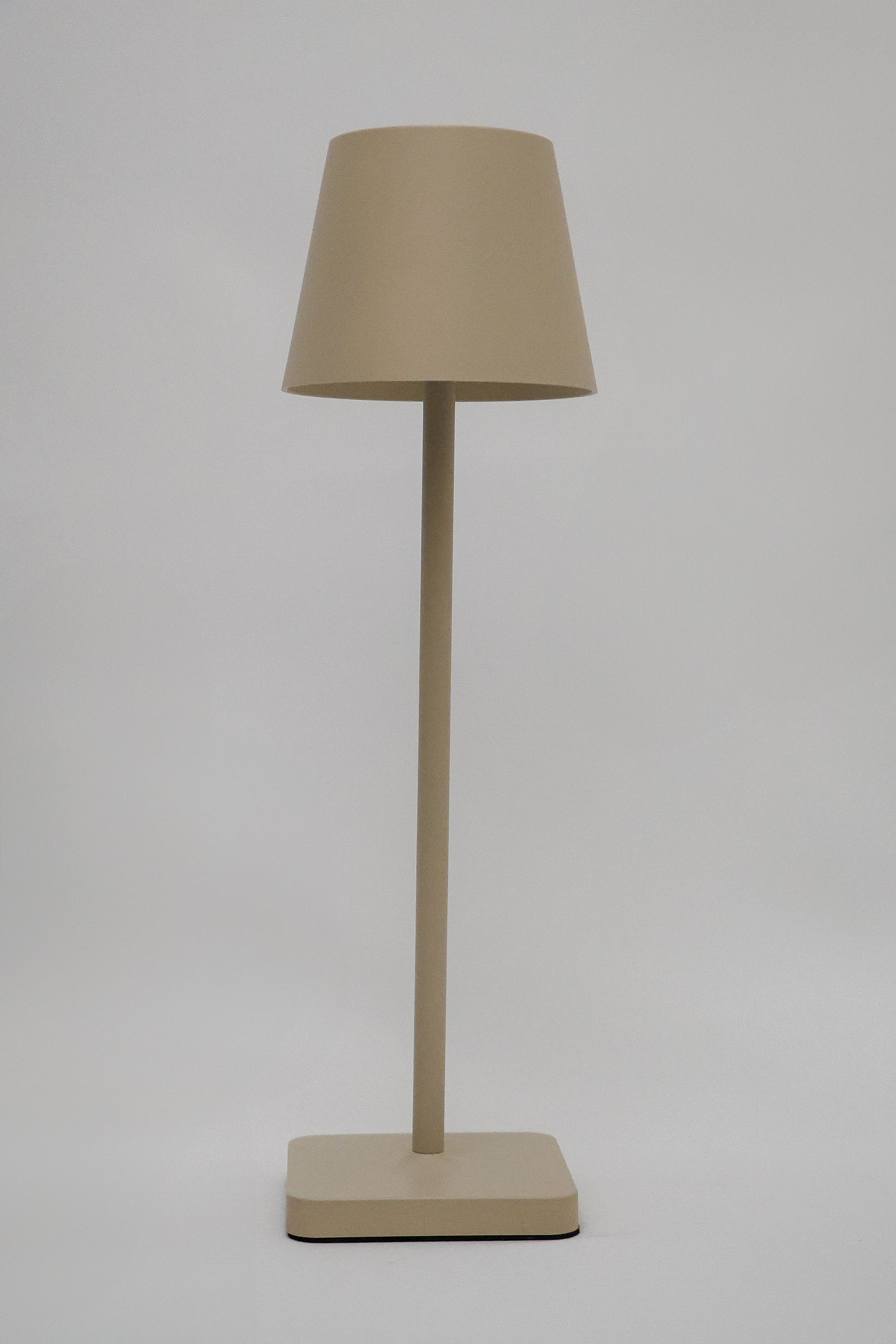 Luminária de Mesa Tátil Ross