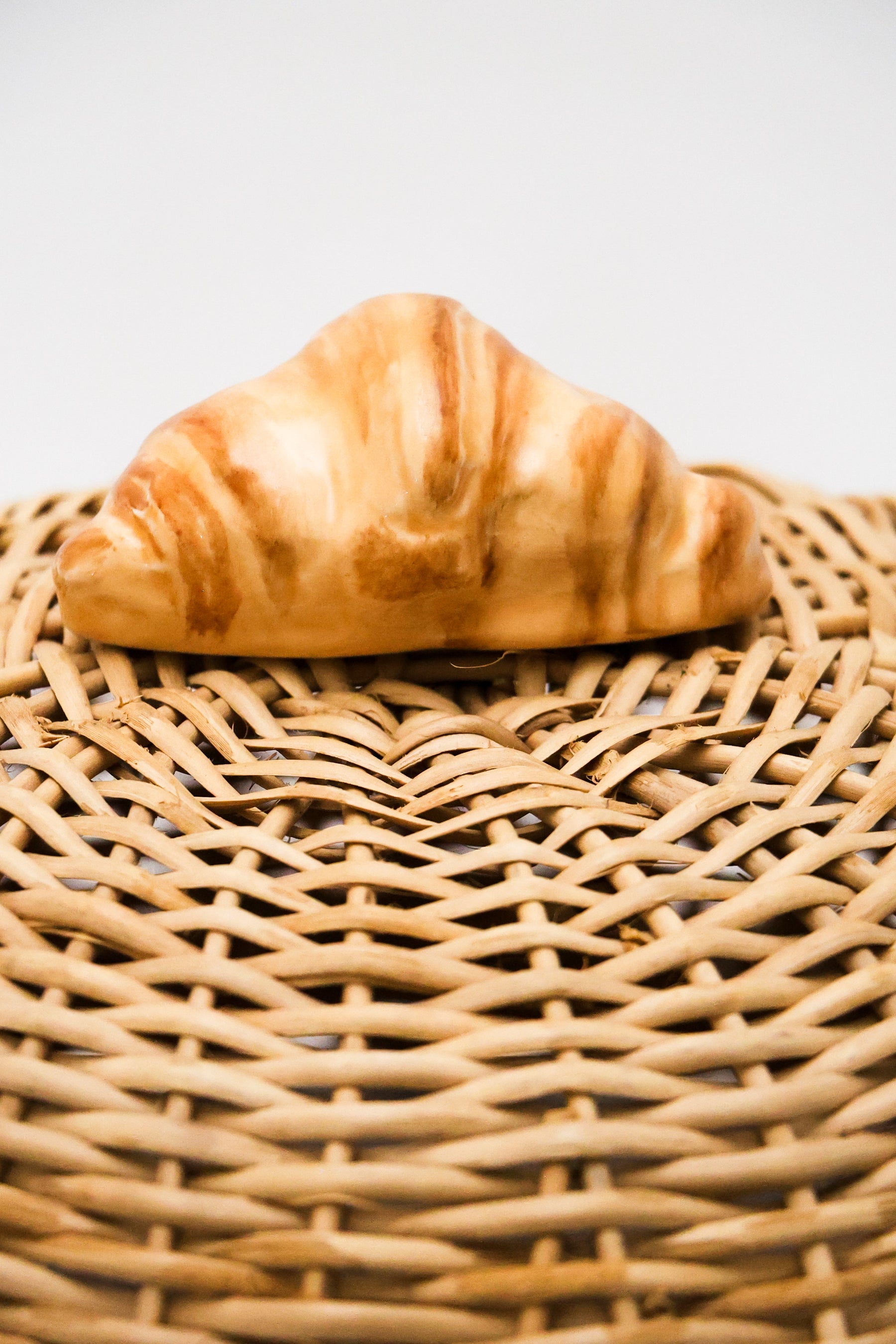 Tampa para Prato para Bolo em Junco Topo de Croissant Luiz Salvador