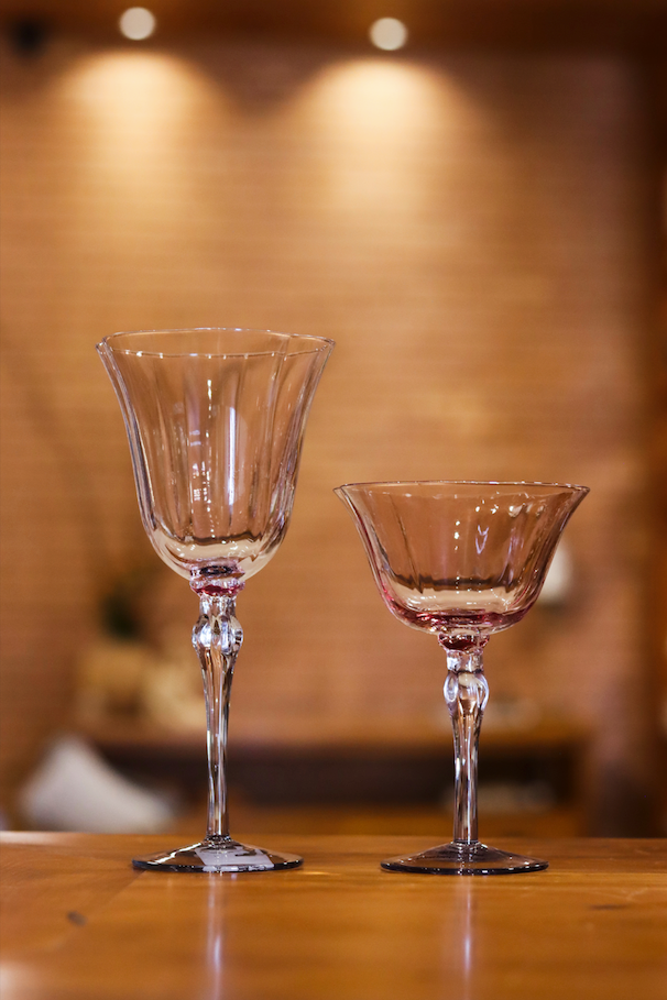 Taça de Vidro p/ Vinho Colorado 300ml - Rosa e Cinza