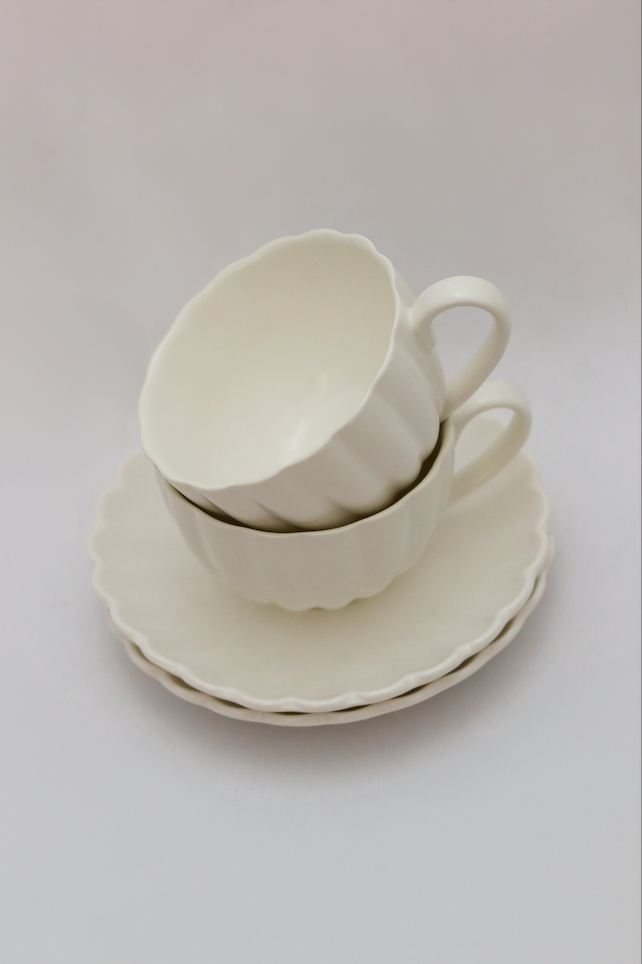 Xícara de Chá Com Píres Pétalas Wolff