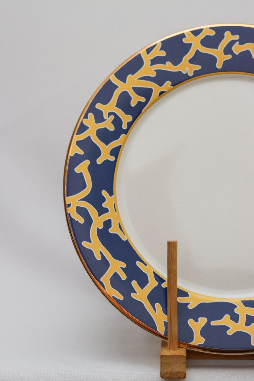 Prato Raso Coral Blue Scalla