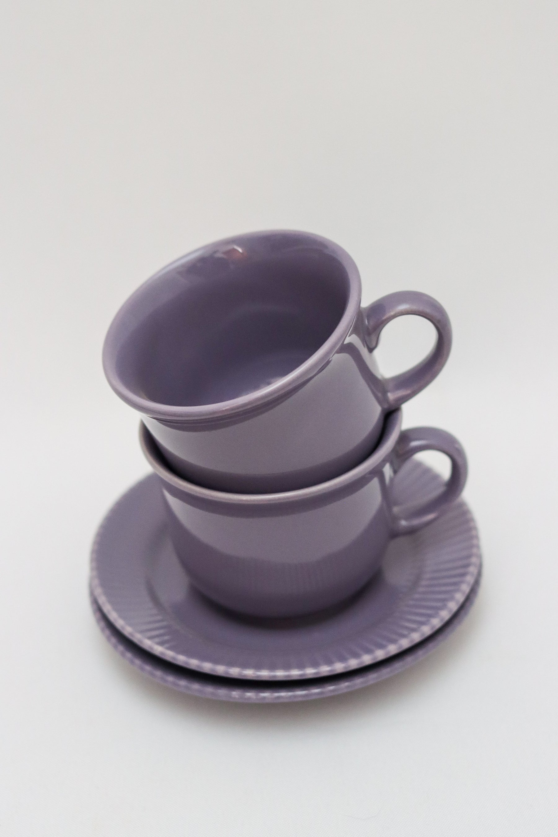 Xícara de Chá c/ Pires Roxo Oxford