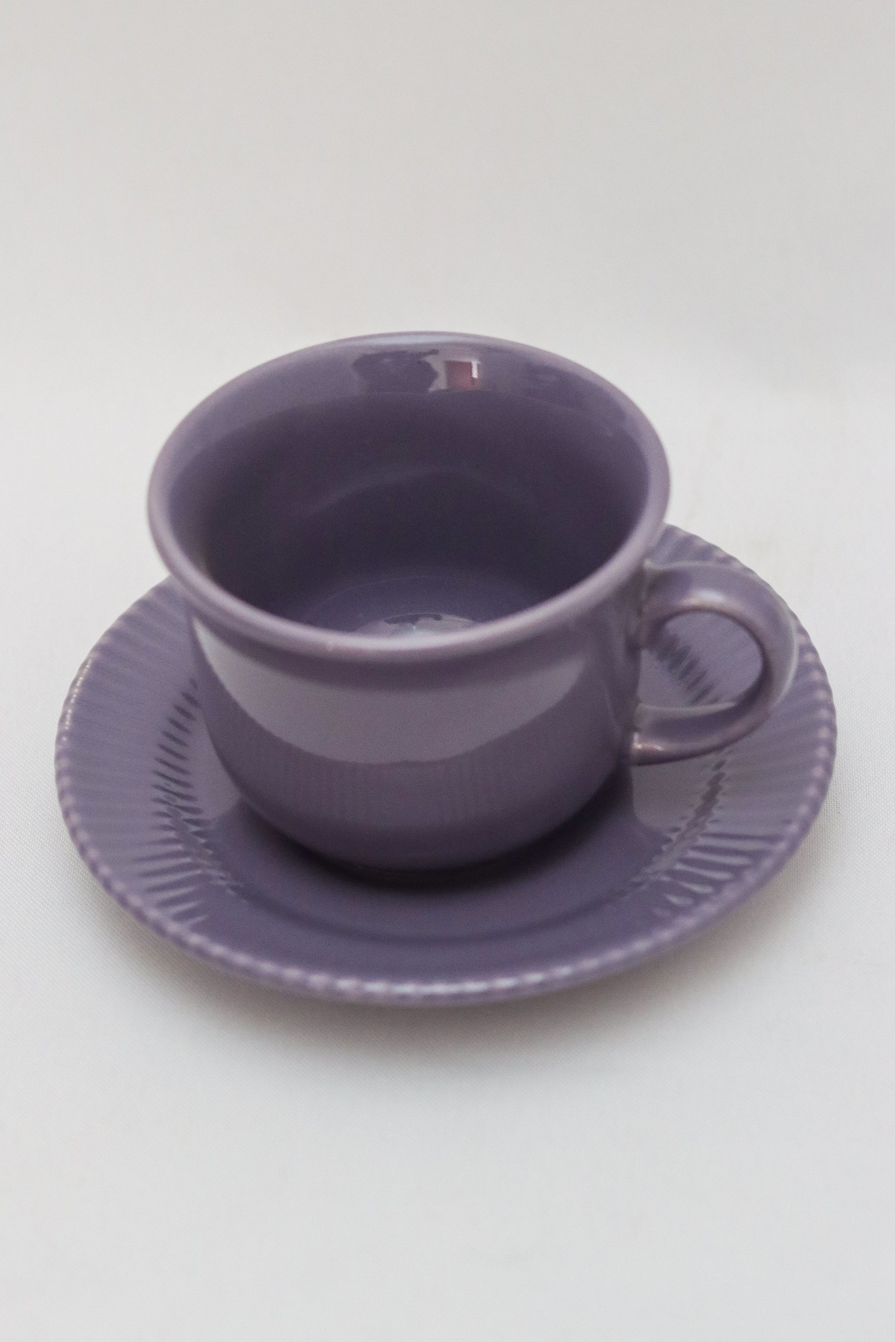 Xícara de Chá c/ Pires Roxo Oxford