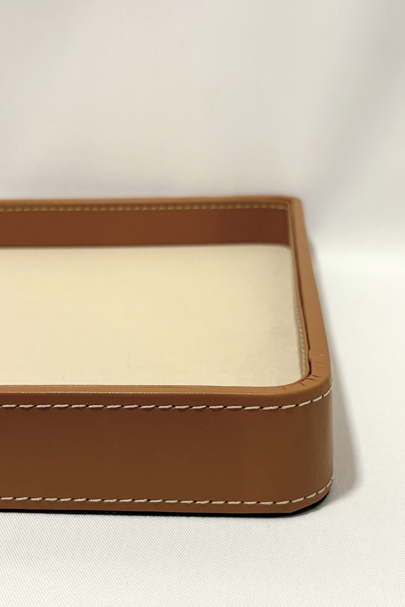 Bandeja em MDF/Linho e Courino Caramelo Mart