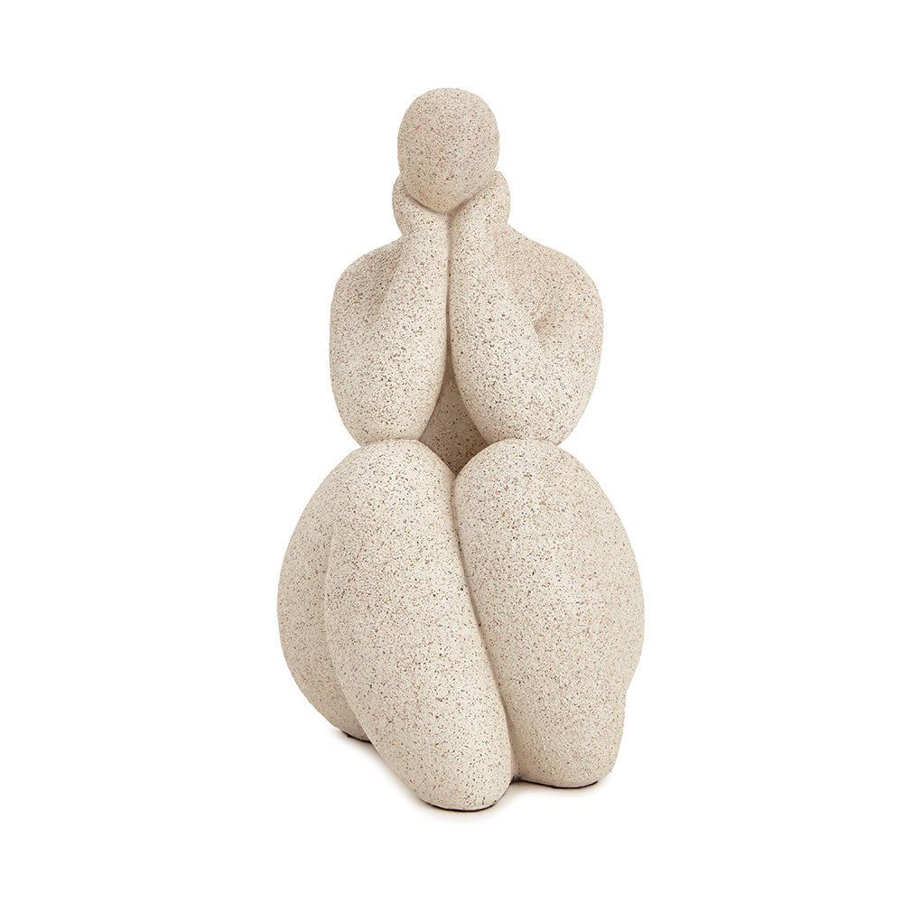 Escultura em Polirresina Mulher Sentada Mart