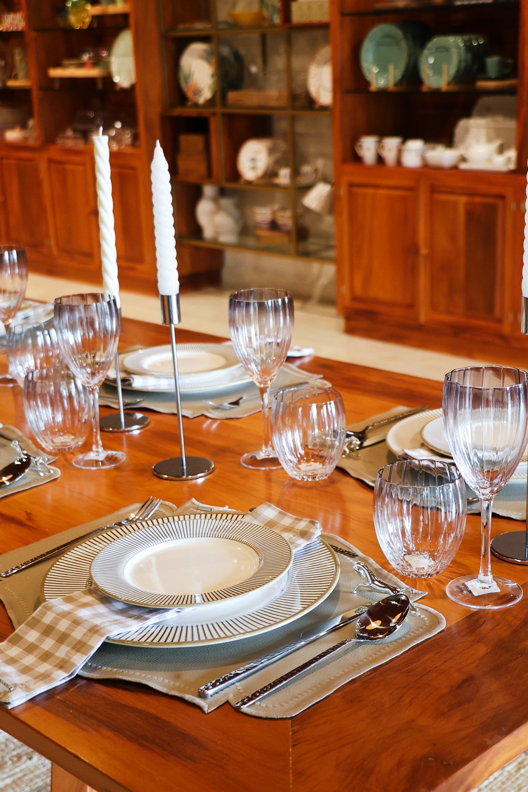 Copo de Vidro Belga Transparente e Cinza 400ml