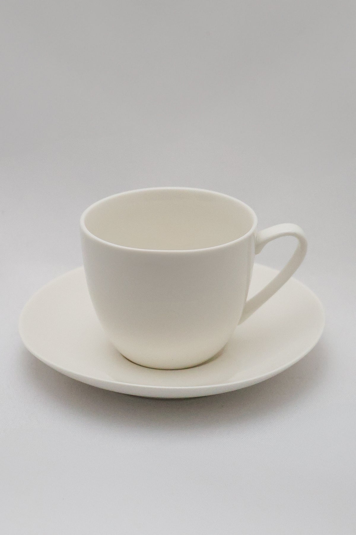 Xícara De Chá C/ Pires Clean Porcelana Lyor