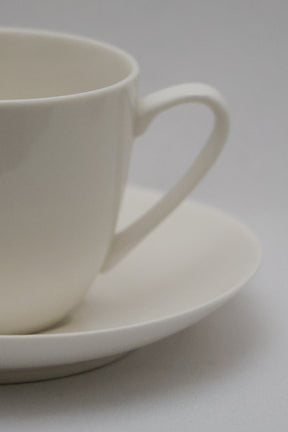 Xícara De Chá C/ Pires Clean Porcelana Lyor