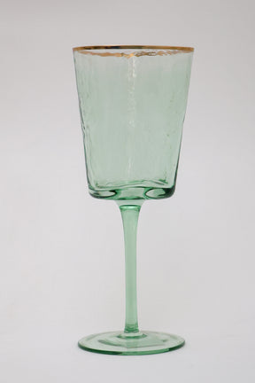 Taça de Vidro P/ Vinho Amazônia Ouro 330ml