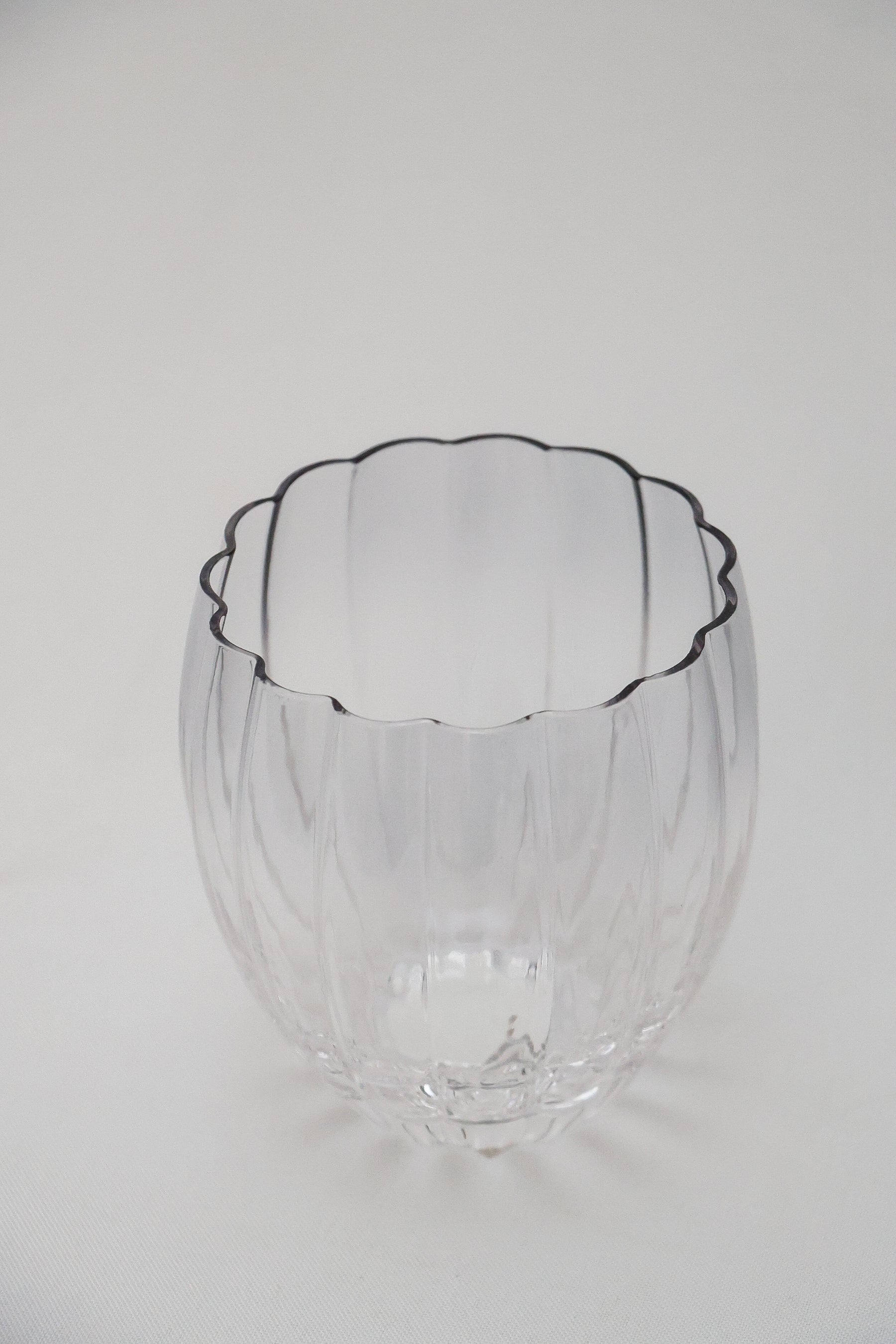 Copo de Vidro Belga Transparente e Cinza 400ml