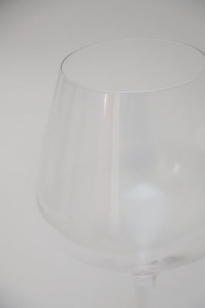 Taça de Cristal p/ Vinho Elegance 880ml Lyor