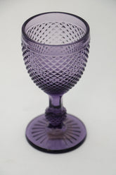 Taça de Vidro Bico de Jaca Roxa