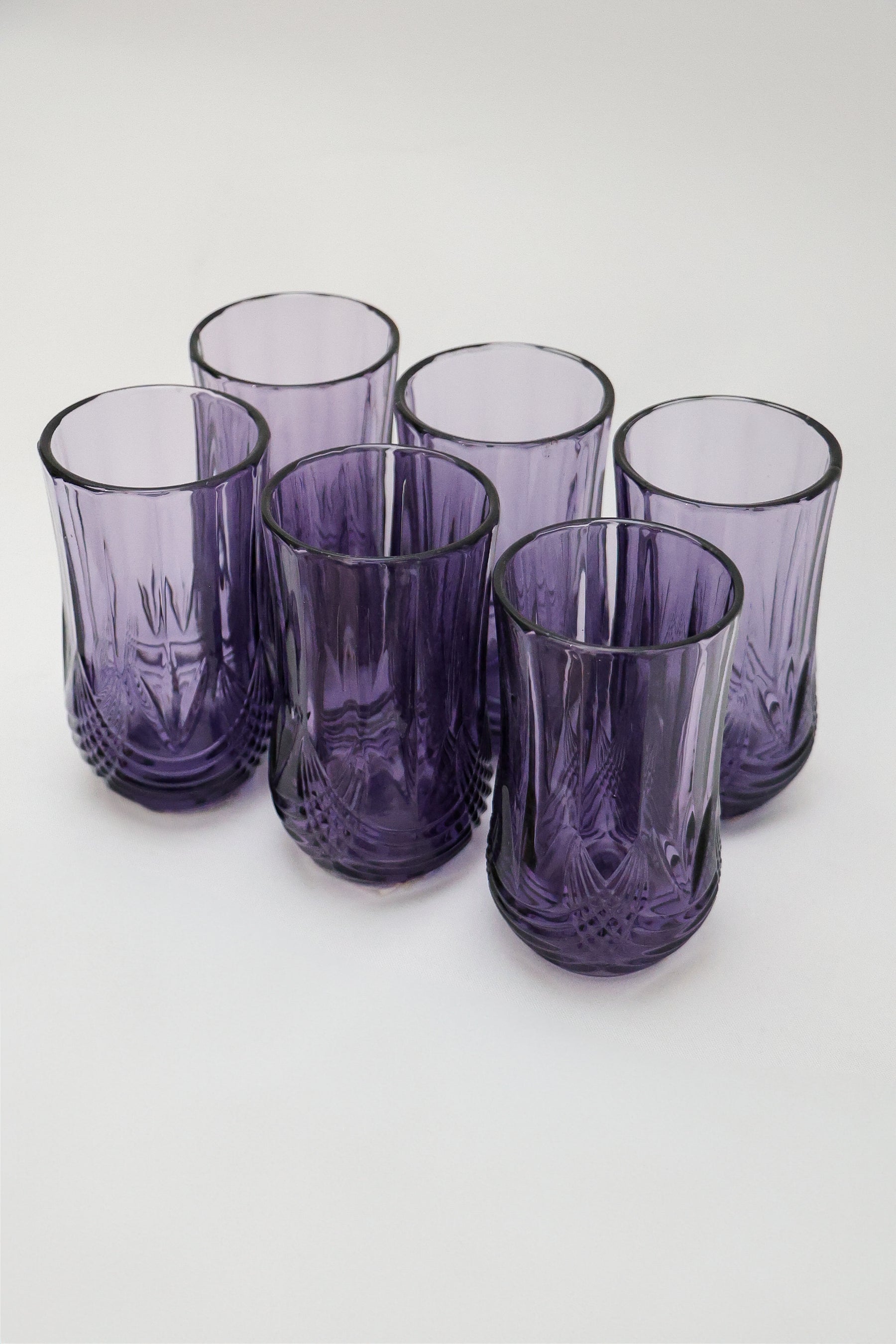 Copo de Vidro Alto Roxo