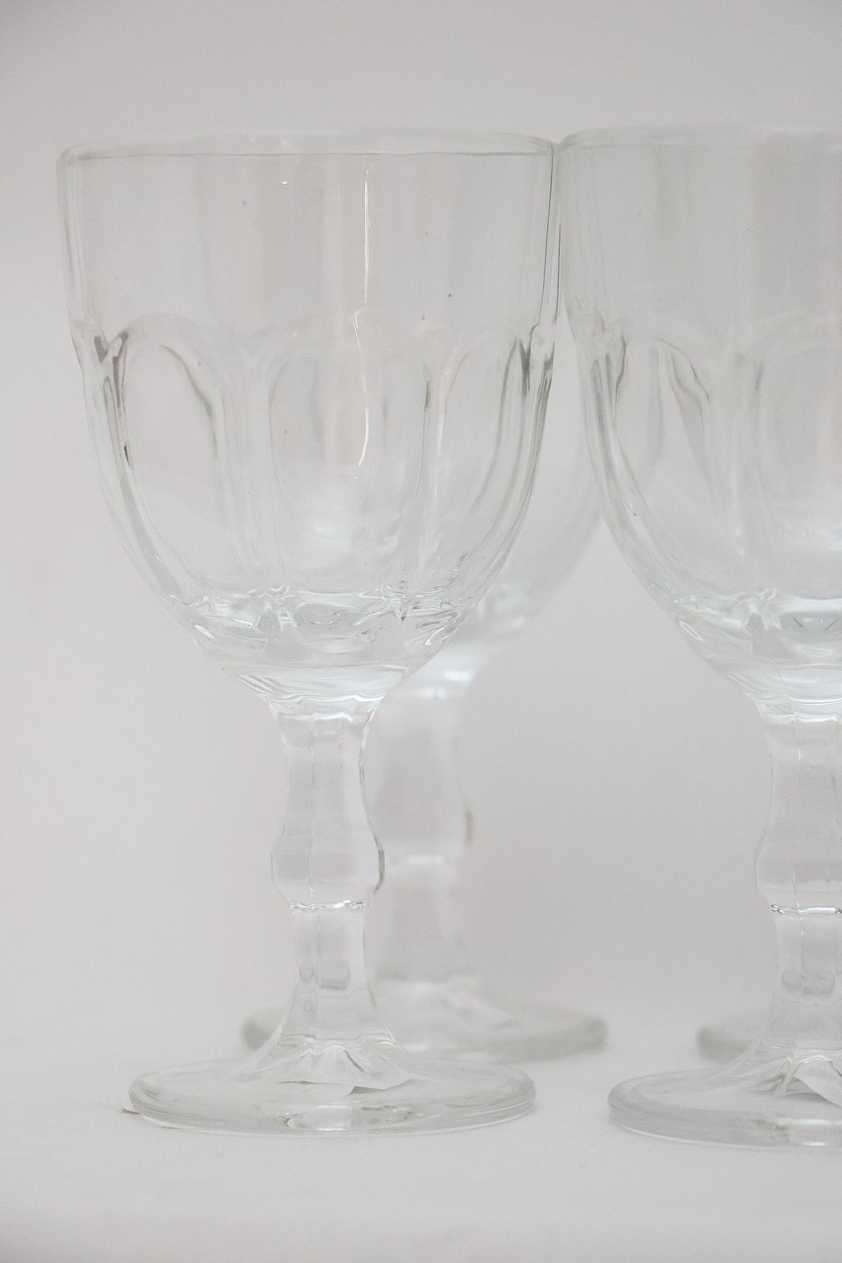 Taça de Vidro p/ Água Faces 300ml Lyor