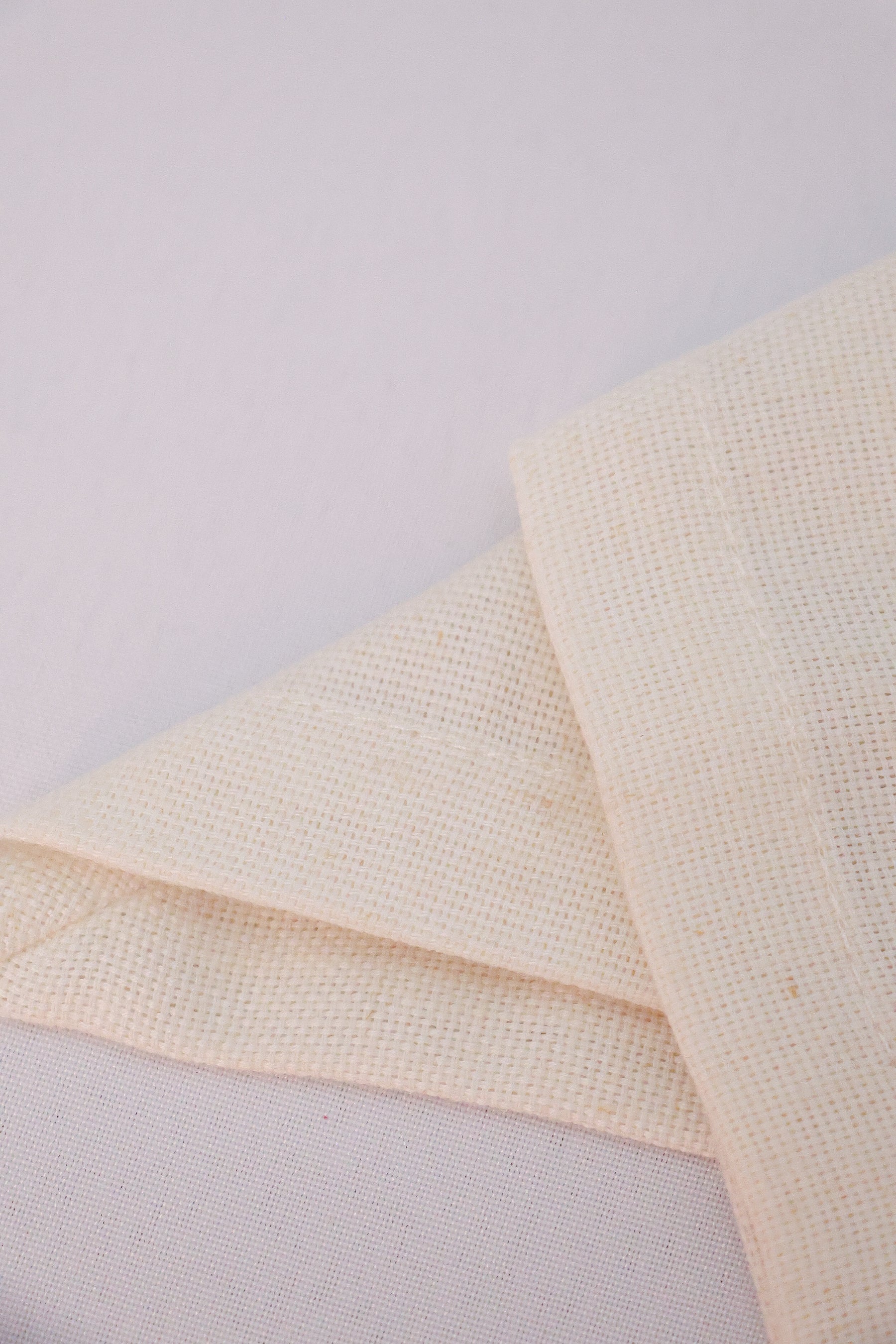 Guardanapo Linhão Off White Bordado Beija Flor Azul Mameg