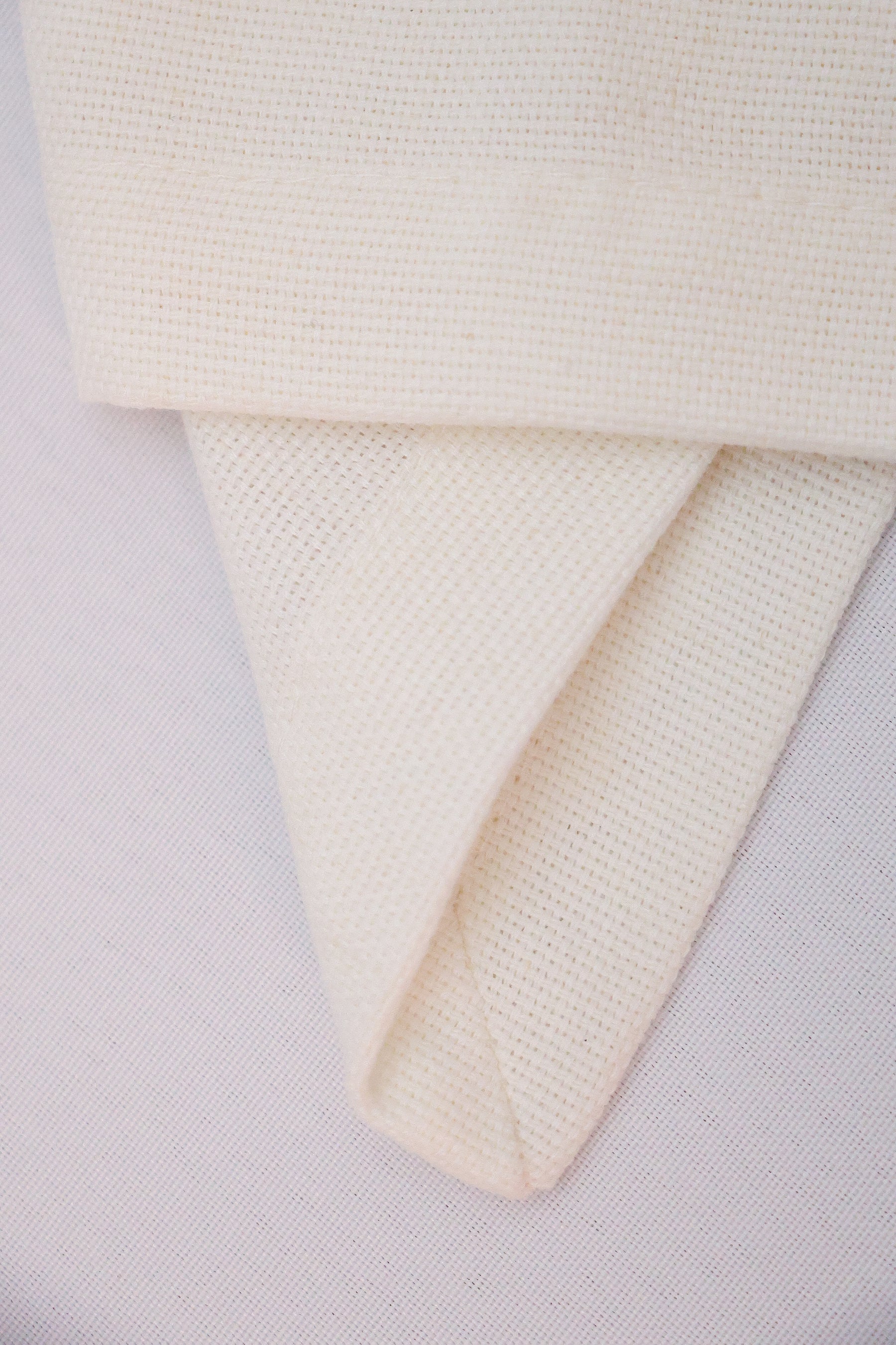 Guardanapo Linhão Off White Bordado Flora Mameg