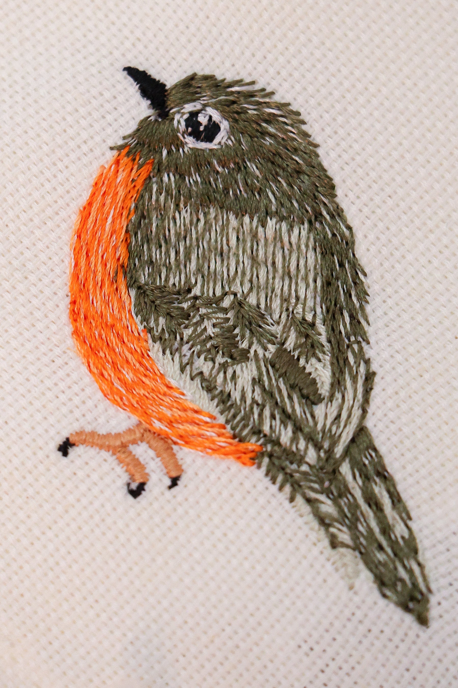 Guardanapo Linhão Off White Bordado Sabiá Verde Mameg