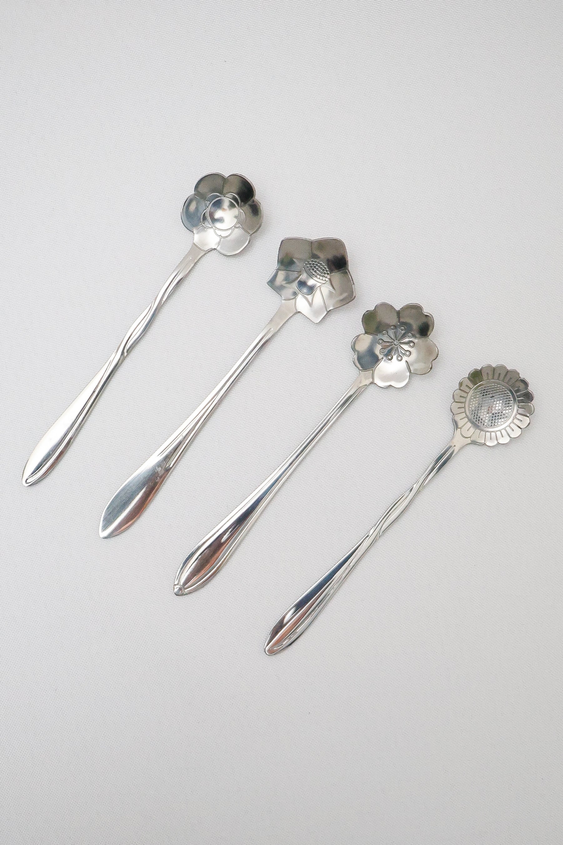 Colheres Aço Inox Flores Prata Wolff