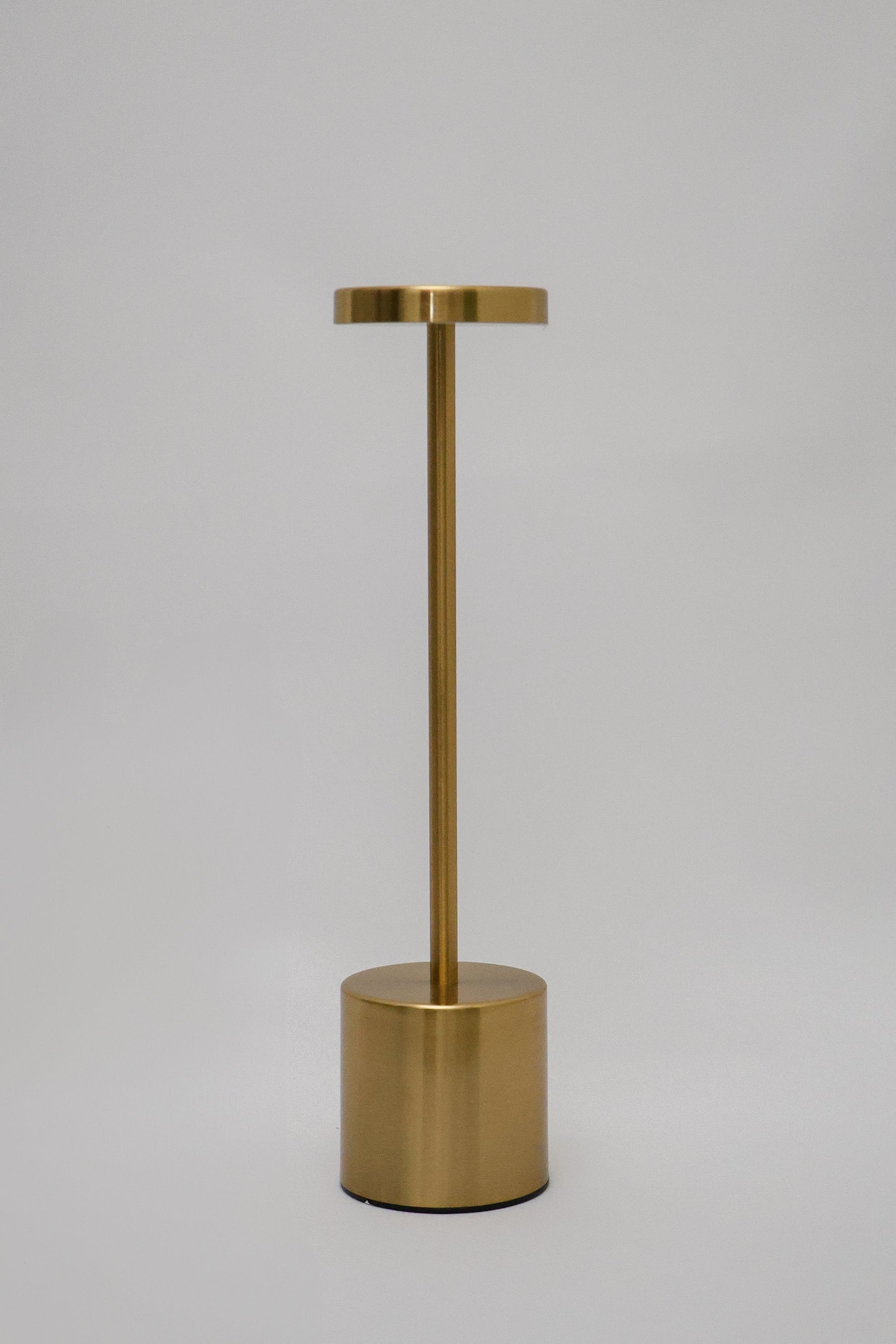 Luminária de Mesa Tátil Holly