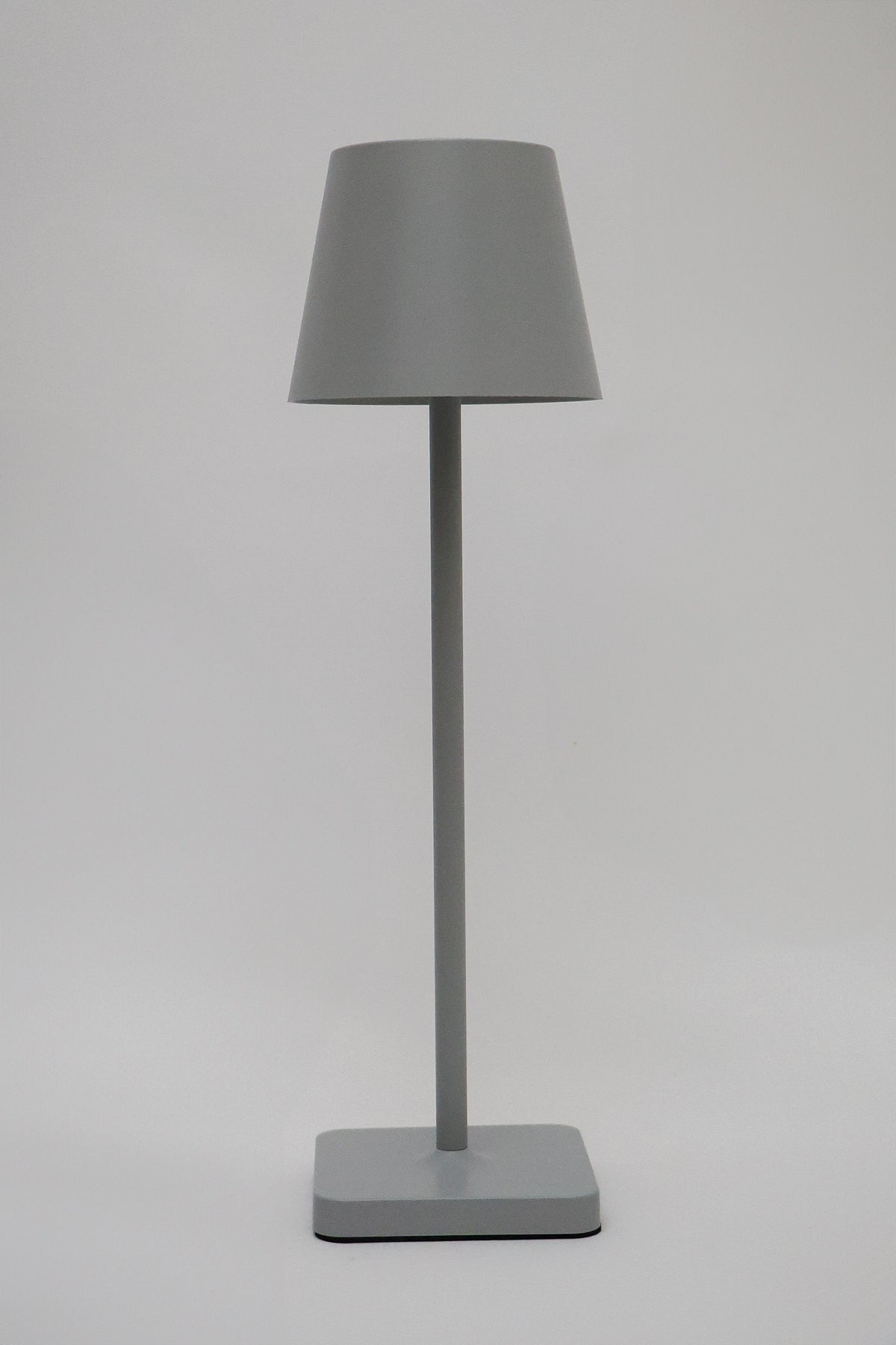 Luminária de Mesa Tátil Ross