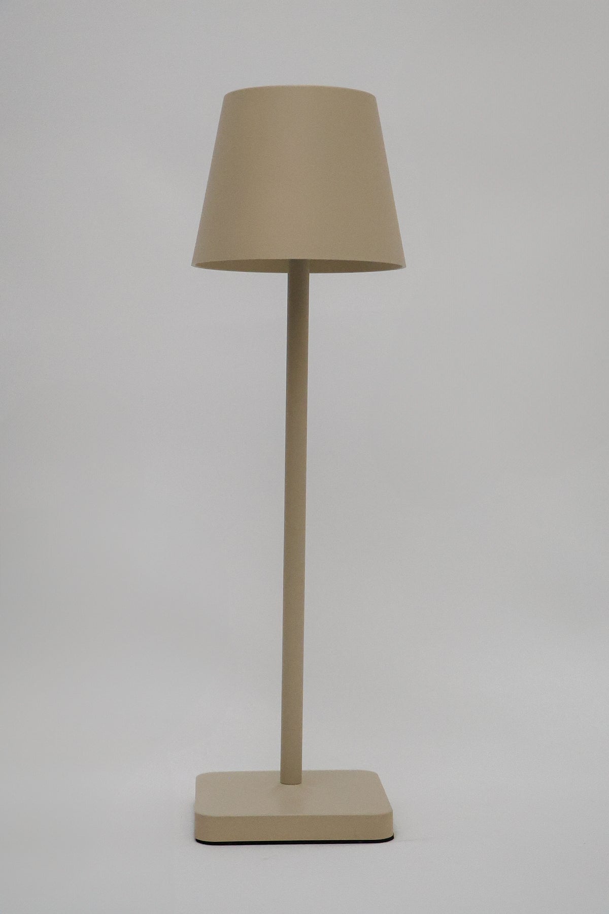 Luminária de Mesa Tátil Ross