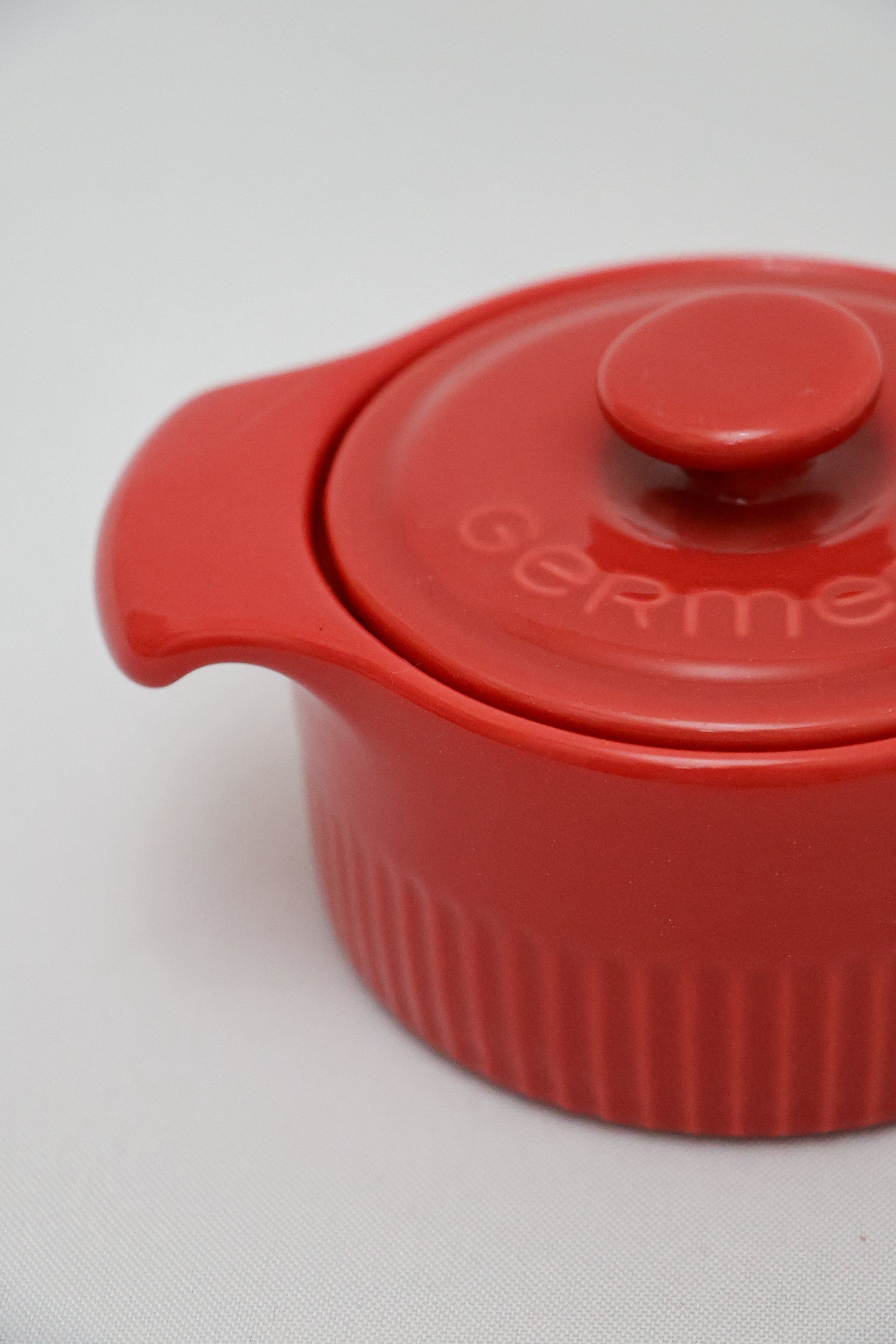 Cocotte de Porcelana 10cm de Diâmetro Germer