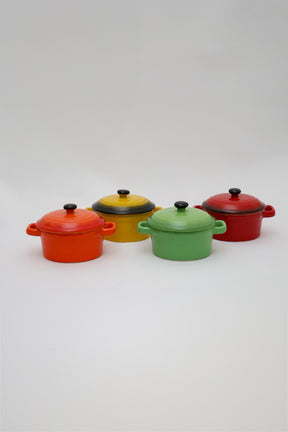 Mini Panelas Porcelana com Tampa Coloridas (Conjunto de 4 Unidades)