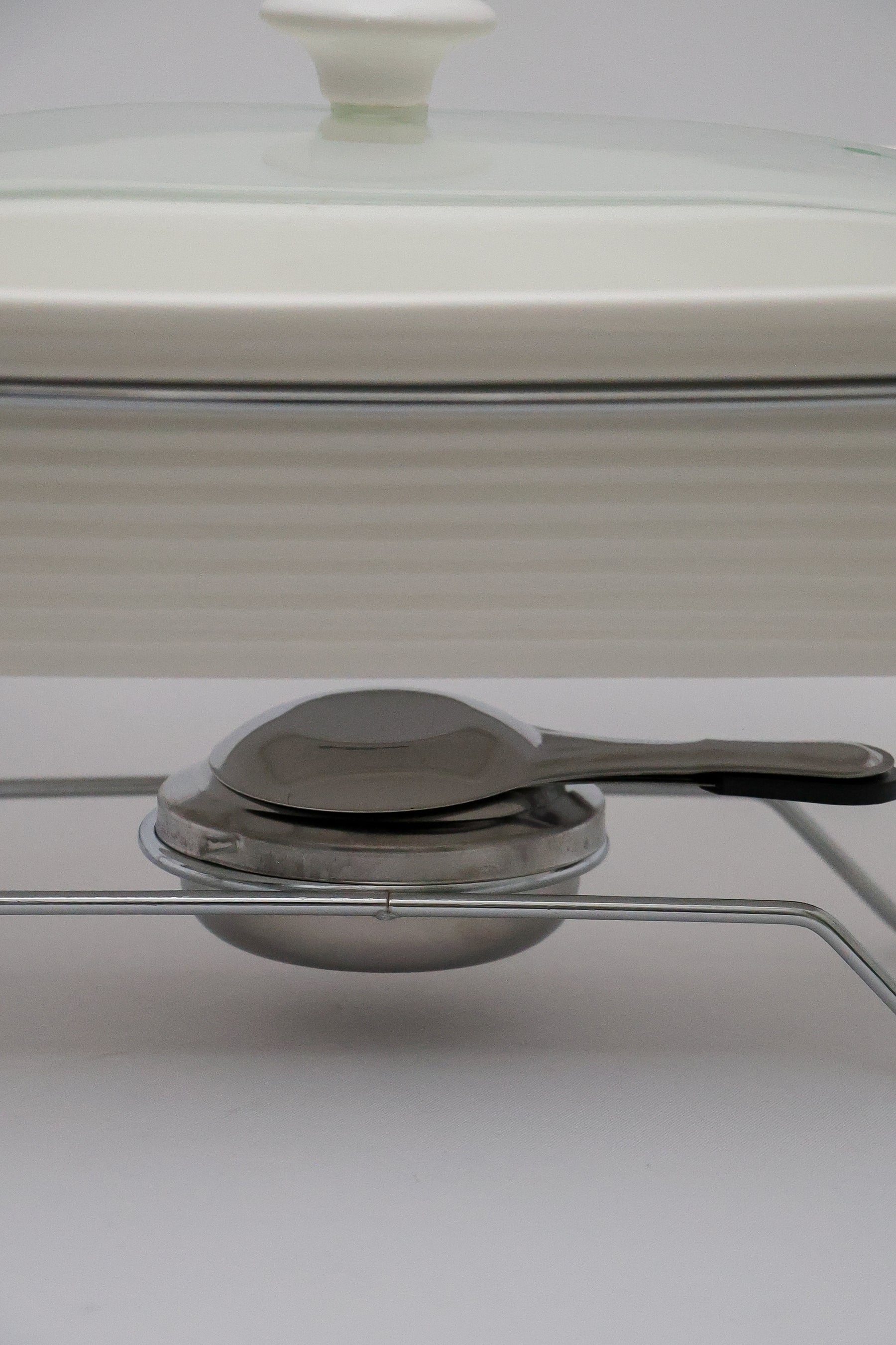 Rechaud 2,8L Retangular Cerâmica com Queimador e Tampa de Vidro