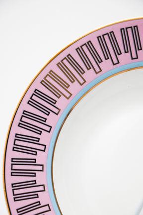 Prato Fundo Cosmopolitan