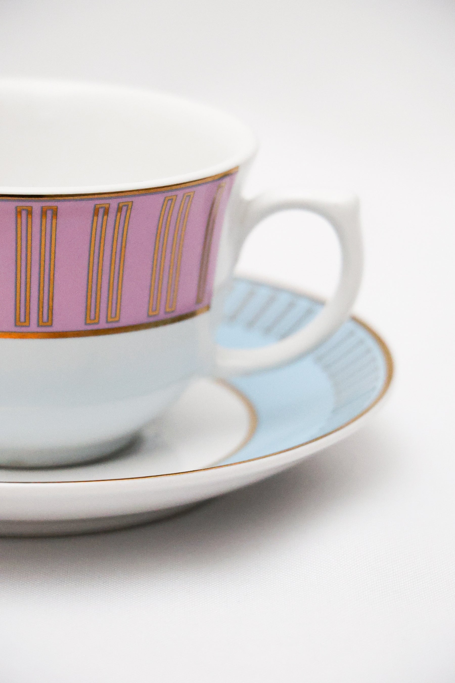 Xícara de Chá com Pires Cosmopolitan