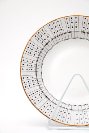 Prato Fundo Lafayette