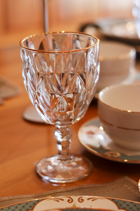 Taça de Vidro p/ água Diamond com fio de Ouro 360ml Lyor