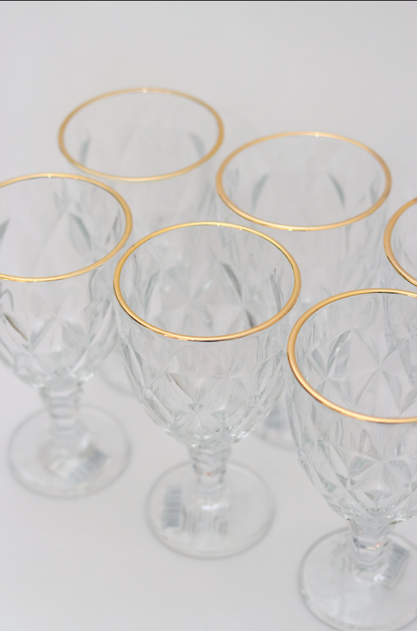 Taça de Vidro p/ água Diamond com fio de Ouro 360ml Lyor