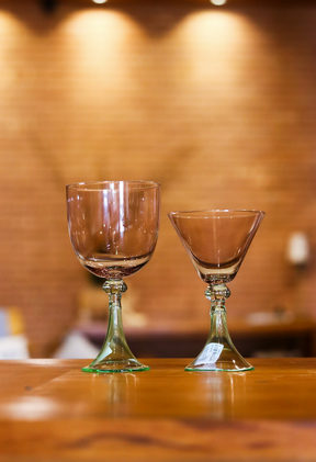 Taça de Vidro P/ Vinho Chile 360ml - Rosa e Verde