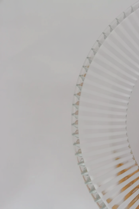 Prato Raso Cristal Renaissance, Lyor