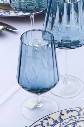 Taça de Vidro p/ Cerveja Azul Marinho 500ml