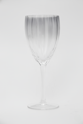 Taça de Vidro Belga Transparente e Cinza 320ml