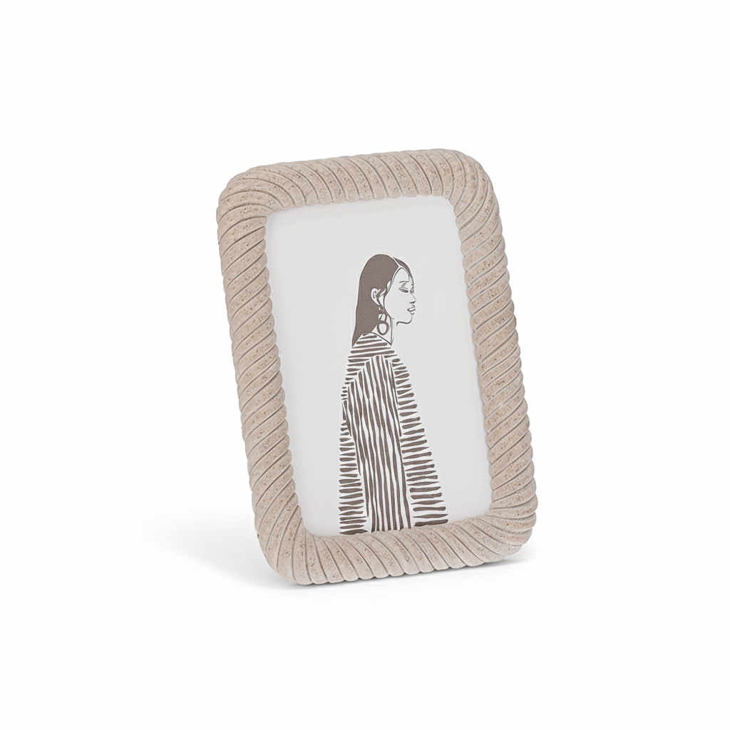 Porta Retrato em Polirresina Borda Ondulada 10x15cm Mart