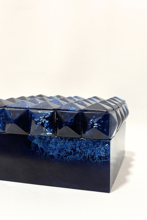 Caixa Organizadora em Madeira Design Pirâmide Marmorizada