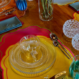 Prato de Sobremesa Renaissance, Lyor