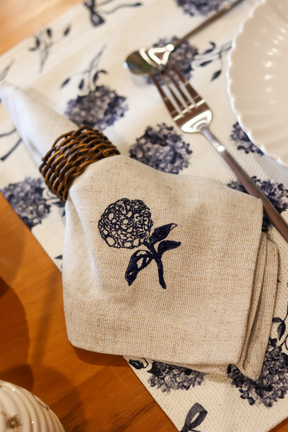 Guardanapo Linhão Off Bordado Hortênsias, Gardênia